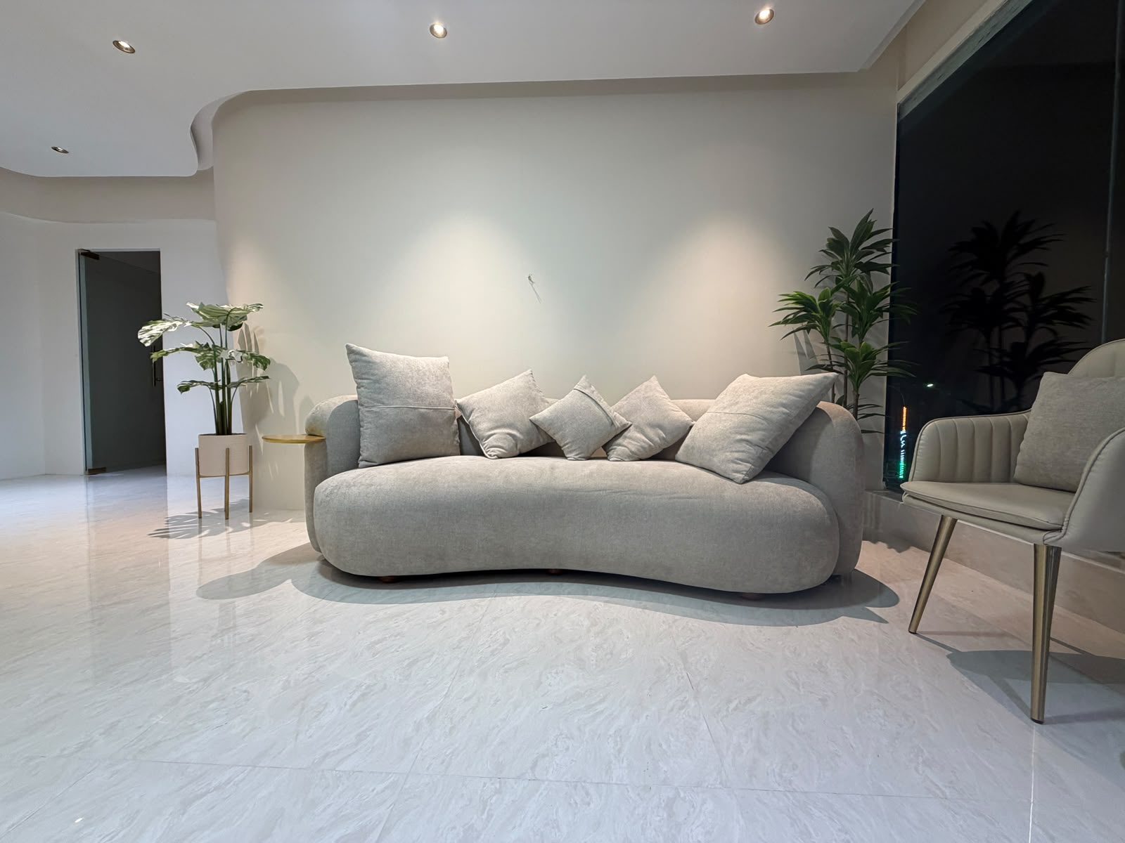 Interior of Luxe 32 Dental Clinic